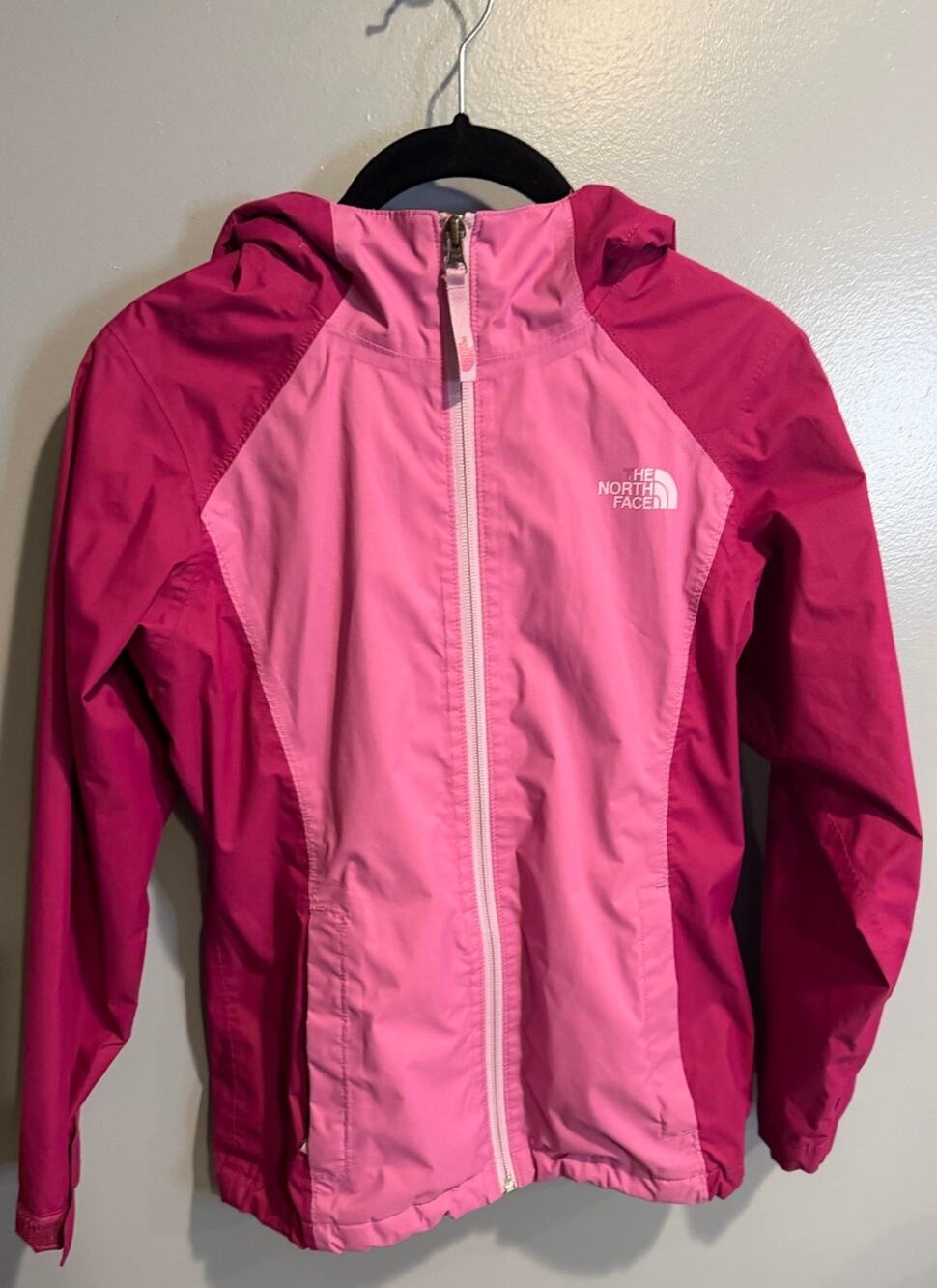 The North Face Rain Jacket - Girl's Medium (Size 10/12)